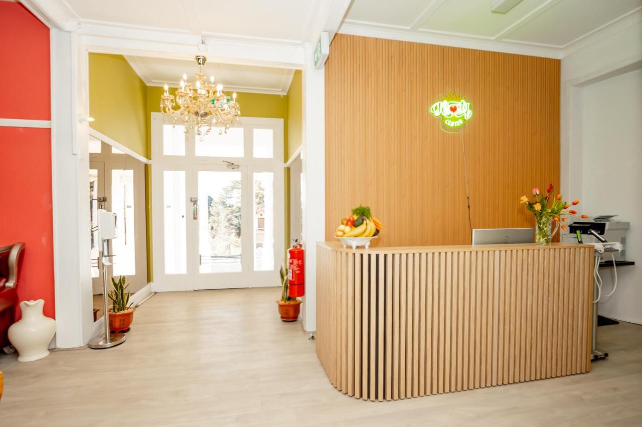 Hearty Center Motel Катумба Екстериор снимка