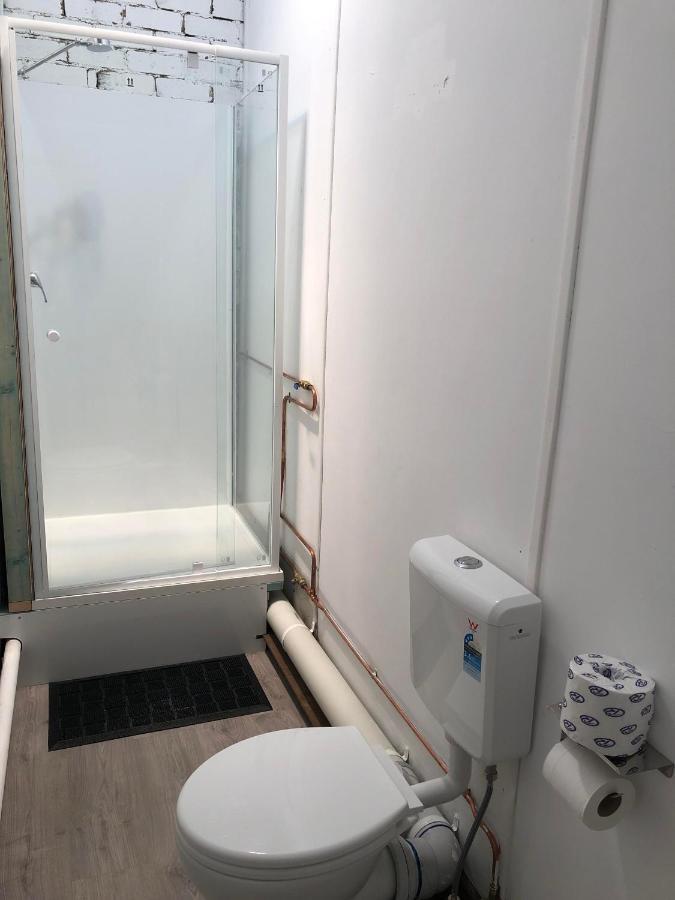 Hearty Center Motel Катумба Екстериор снимка