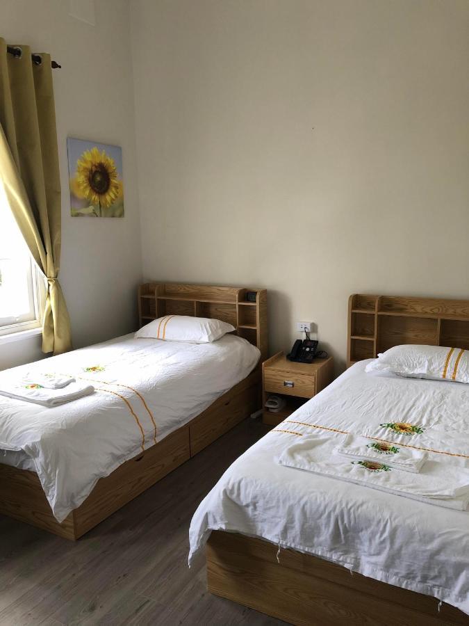 Hearty Center Motel Катумба Екстериор снимка